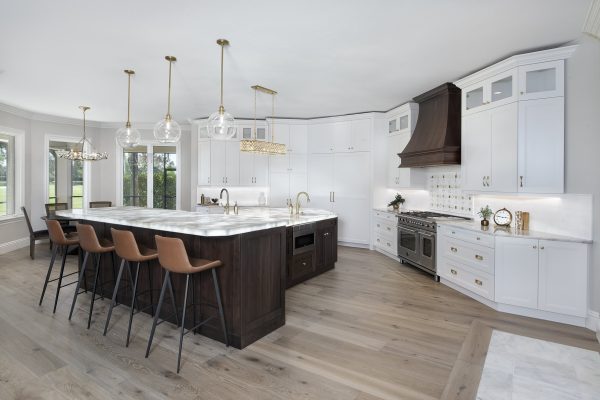 13720 Pond View Kitchen 1