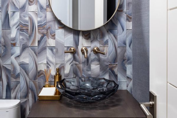 2725 Medallist Ln Naples FL-large-007-002-Powder bath-808x1000-72dpi