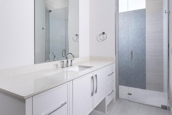 506 Gordonia Rd Naples FL-large-015-020-Guest Bath 2-792x1000-72dpi