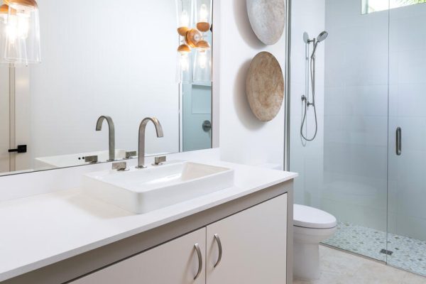 5063 Groveland Terrace Naples-large-022-011-Guest 2 Bath-808x1000-72dpi