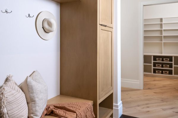 799 Cassena Rd Naples FL 34108-large-030-013-Mudroom-808x1000-72dpi